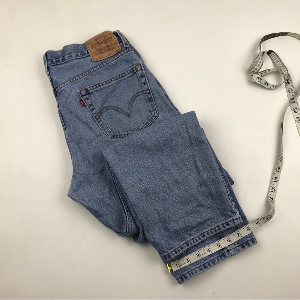 Vintage Levi’s 505 High Waist wedgie fit Jeans - Picture 6 of 6